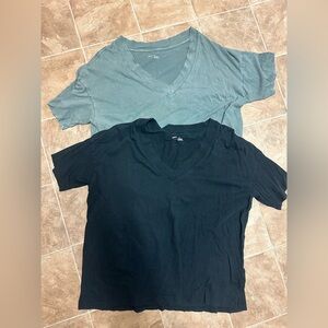 Aerie distressed over size lightweight tee. 2x